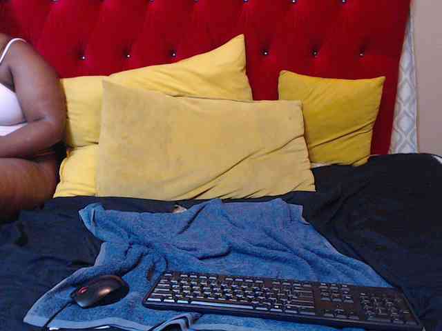 sexychocolatbox10 webcam