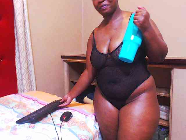 sexychocolatbox10 webcam
