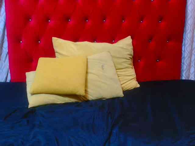 sexychocolatbox10 webcam