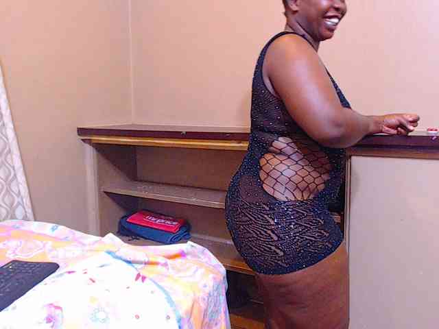 sexychocolatbox10 webcam