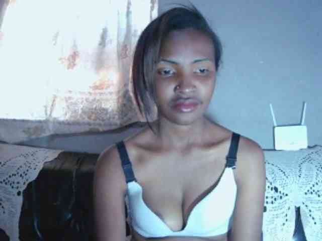 Mariana1340 webcam