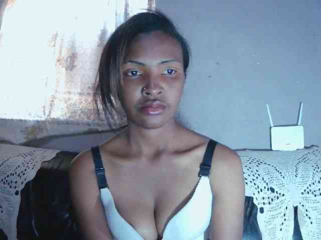 Mariana1340 webcam