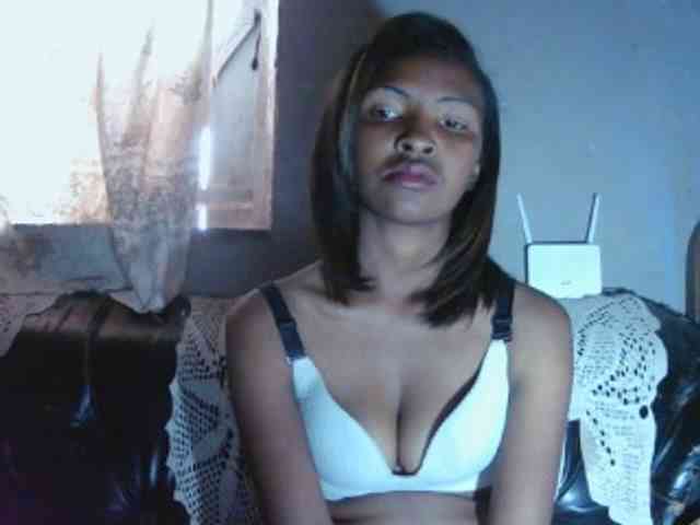 Mariana1340 webcam
