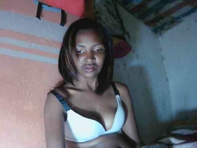 Mariana1340 webcam
