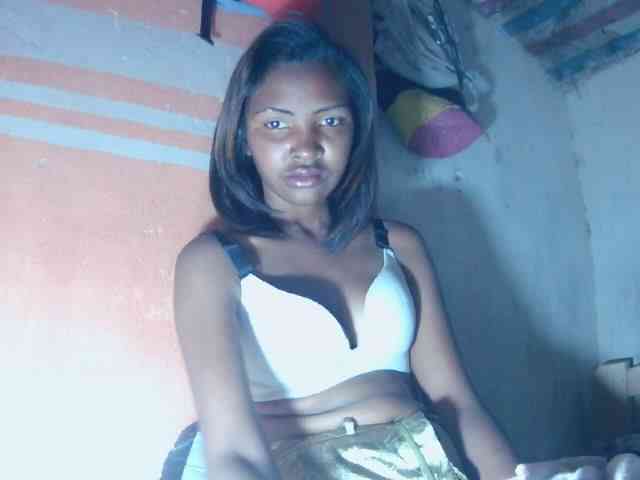 Mariana1340 webcam