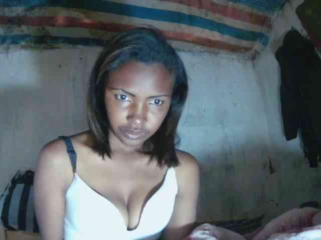 Mariana1340 webcam