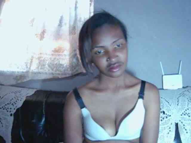 Mariana1340 webcam
