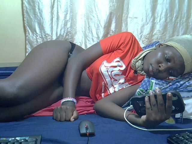 Tightpussie1 webcam