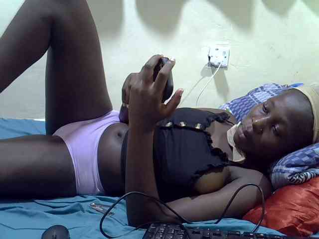 Tightpussie1 webcam
