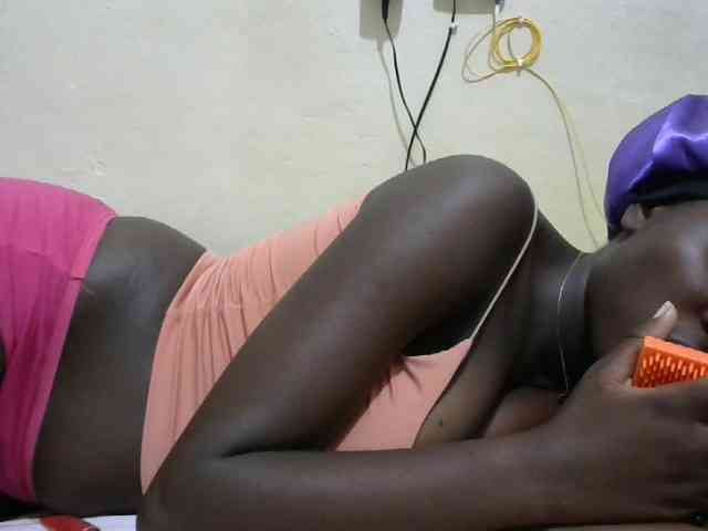 Tightpussie1 webcam