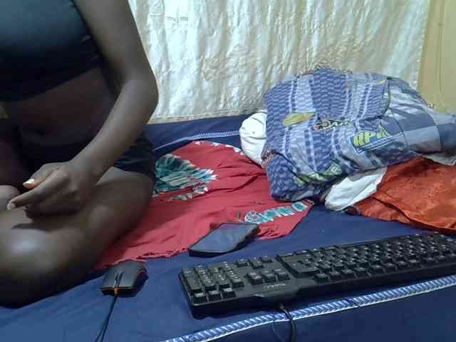 Tightpussie1 webcam