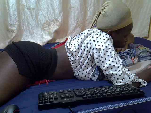 Tightpussie1 webcam