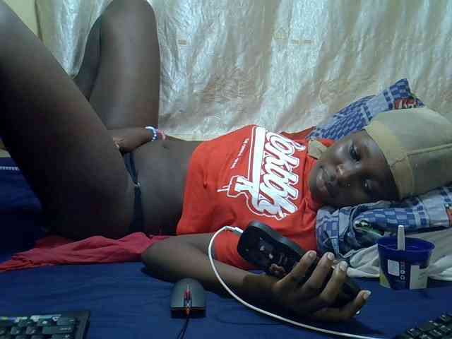 Tightpussie1 webcam