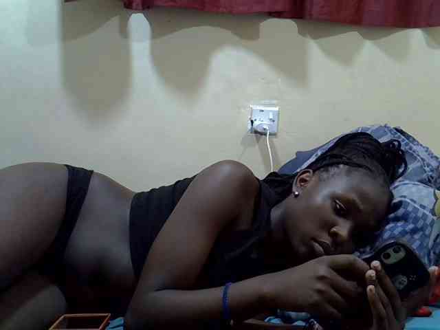 Tightpussie1 webcam
