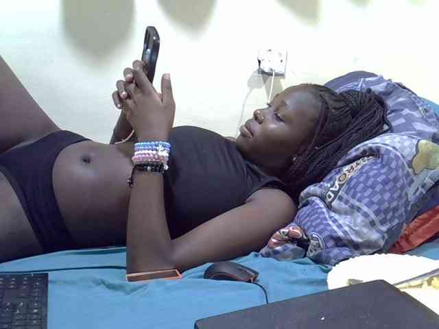 Tightpussie1 webcam