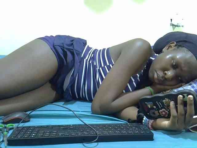 Tightpussie1 webcam