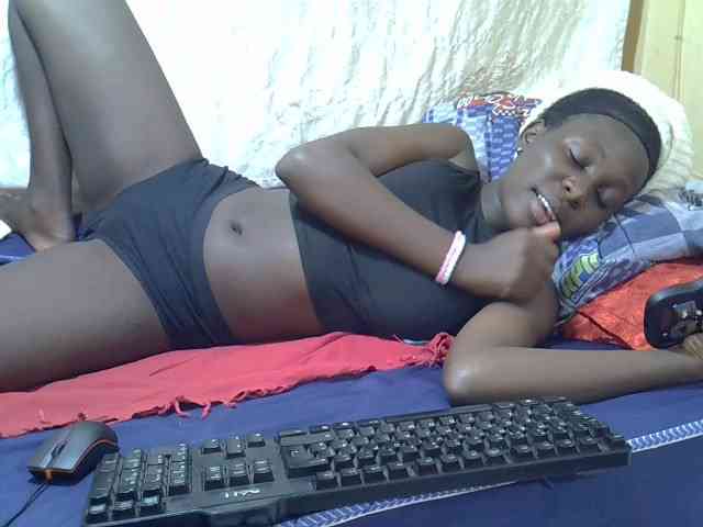 Tightpussie1 webcam