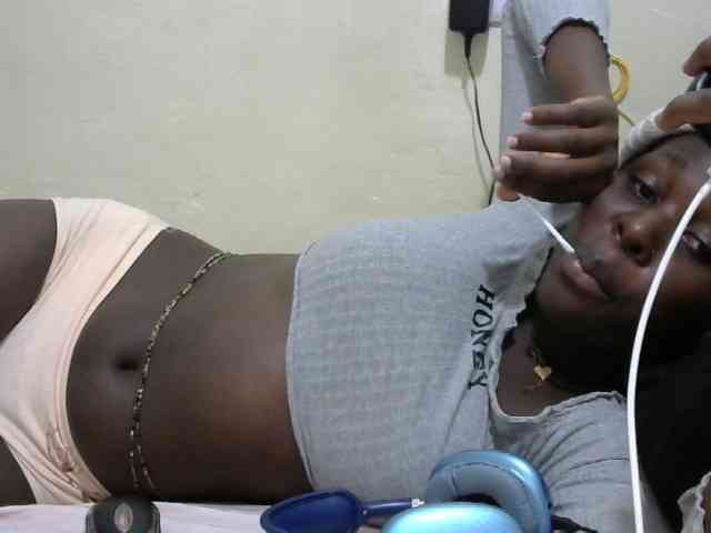 Tightpussie1 webcam