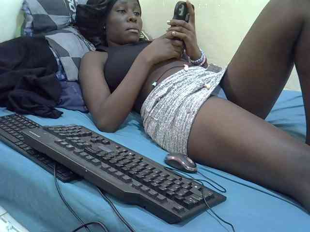 Tightpussie1 webcam