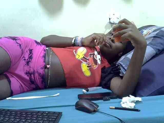 Tightpussie1 webcam
