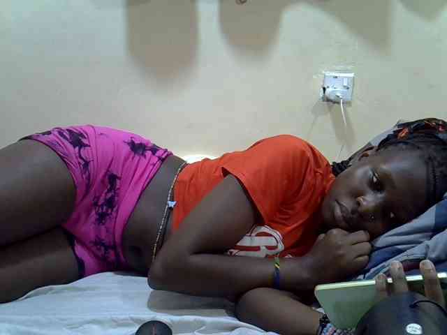 Tightpussie1 webcam