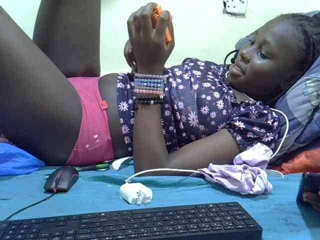 Tightpussie1 webcam