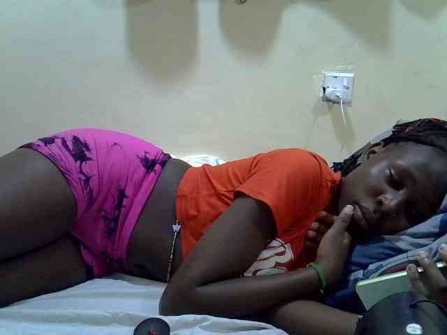 Tightpussie1 webcam