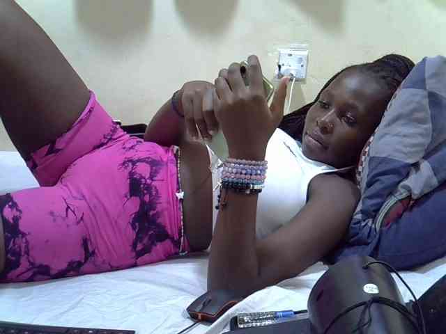 Tightpussie1 webcam