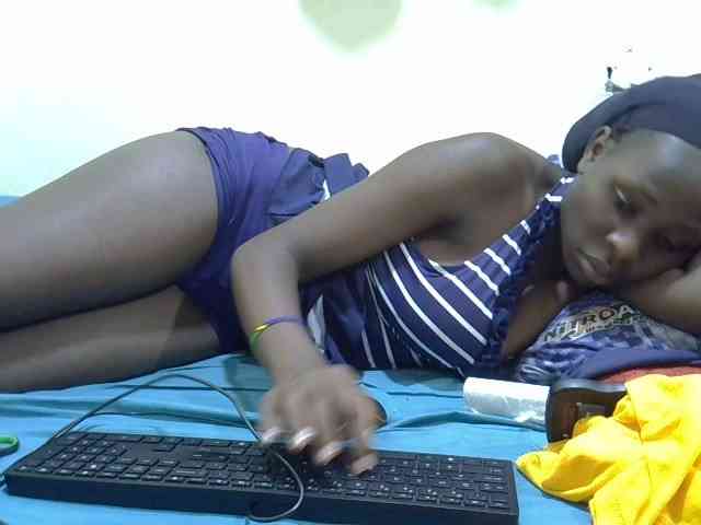 Tightpussie1 webcam