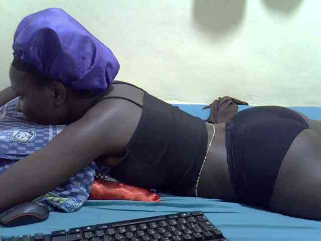 Tightpussie1 webcam