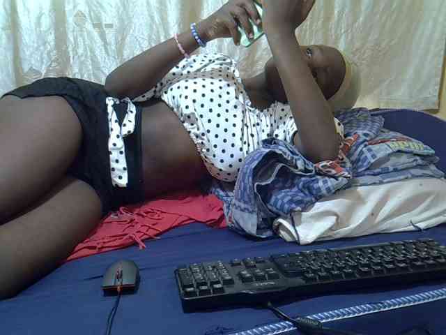 Tightpussie1 webcam