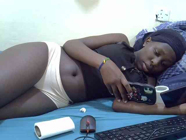 Tightpussie1 webcam