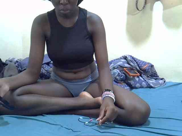 Tightpussie1 webcam