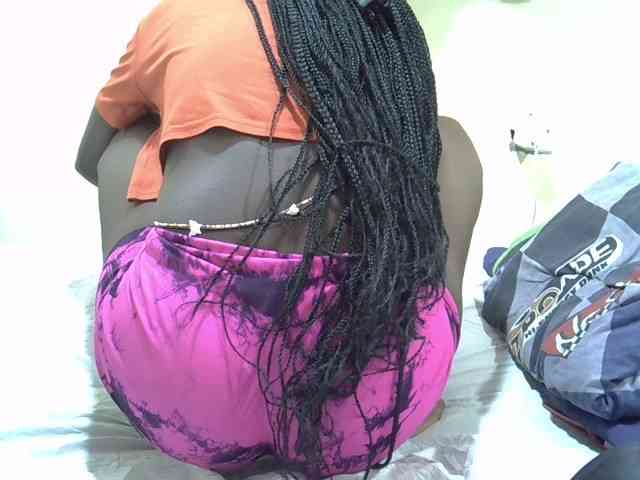 Tightpussie1 webcam