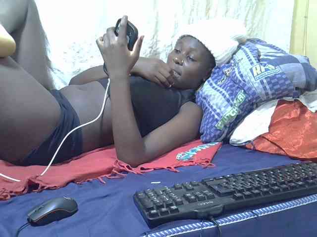 Tightpussie1 webcam