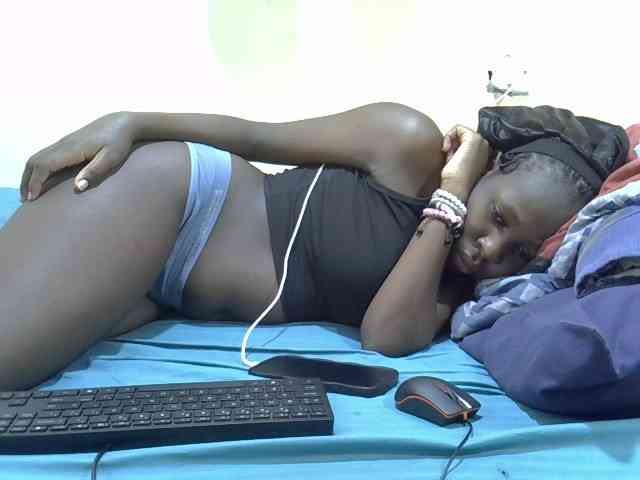 Tightpussie1 webcam