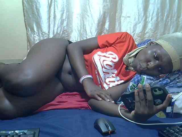 Tightpussie1 webcam