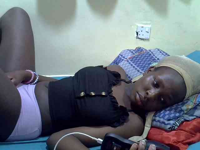 Tightpussie1 Live Webcam on BongaCams