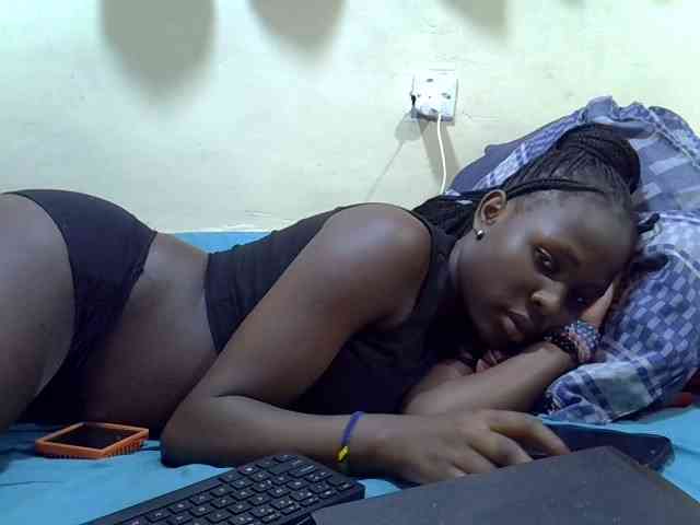 Tightpussie1 webcam