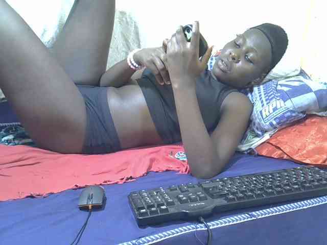 Tightpussie1 webcam