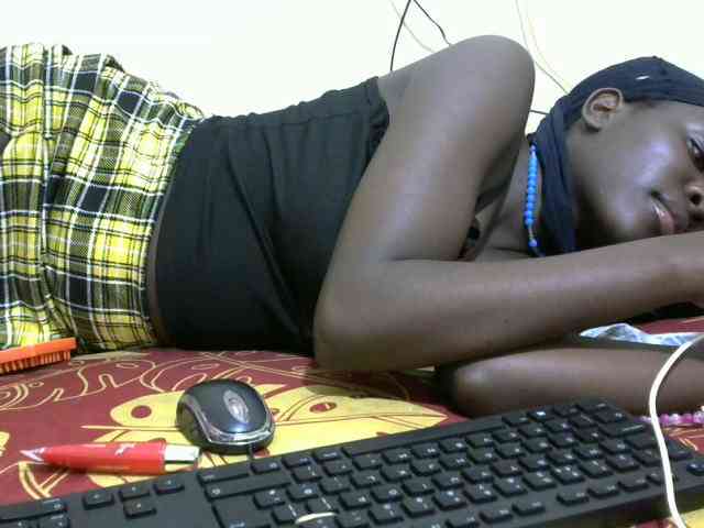 Tightpussie1 webcam