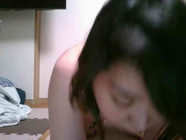 nikke-speech-impaired- webcam
