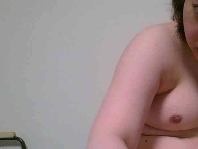 nikke-speech-impaired- webcam