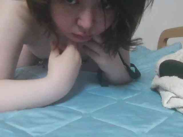 nikke-speech-impaired- webcam