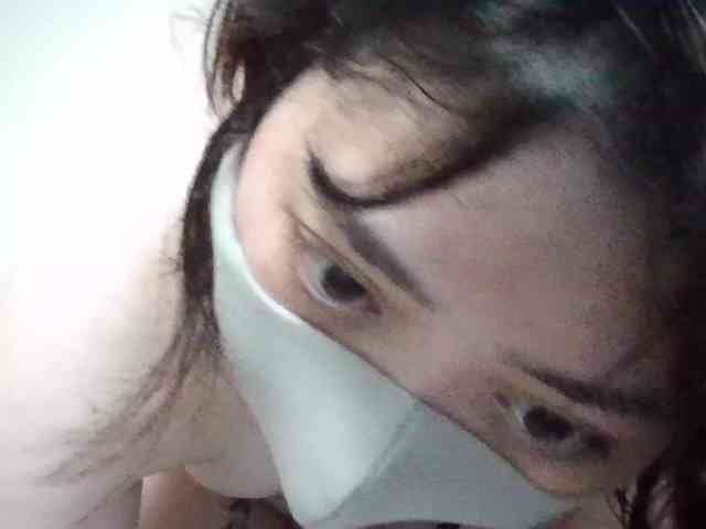 nikke-speech-impaired- webcam