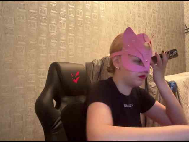 Miss-kis68 webcam
