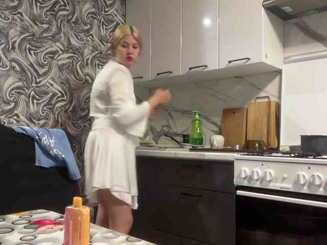 Miss-kis68 webcam