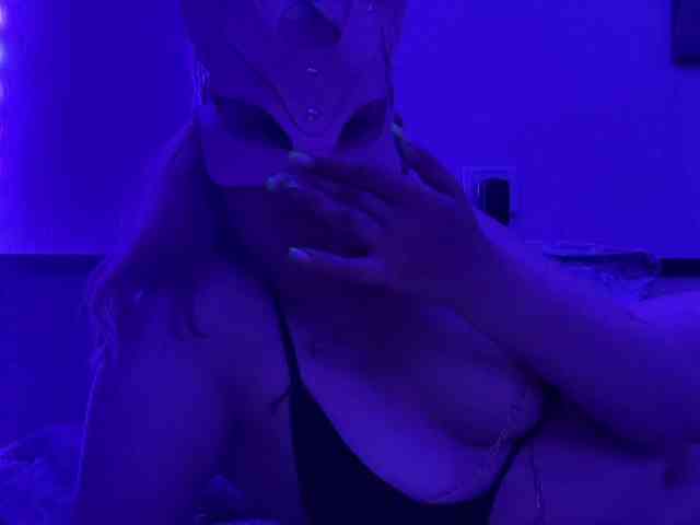 Miss-kis68 webcam