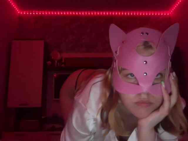 Miss-kis68 webcam