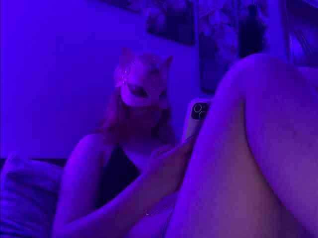 Miss-kis68 webcam